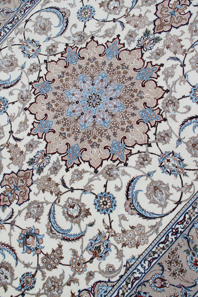 Persian Isfahan Silk & Wool Rug 222_158 cm