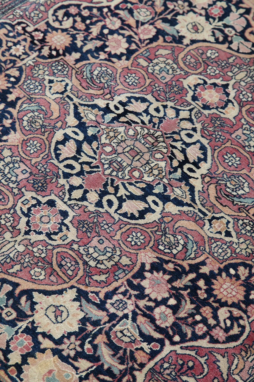 Authentic Antique Persian Farahan Rug | Hand-Knotted 205x145cm