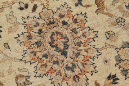 Handmade Fine Wool Classic Oriental Rug, 175x114cm