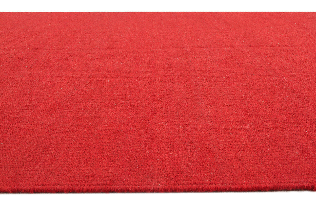 UBIQUE RED