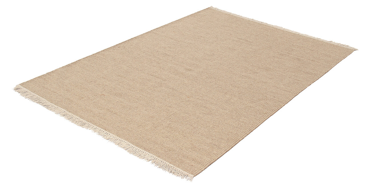 UBIQUE SAND