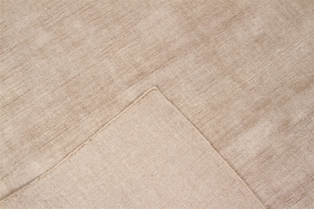 HANDLOOM BEIGE
