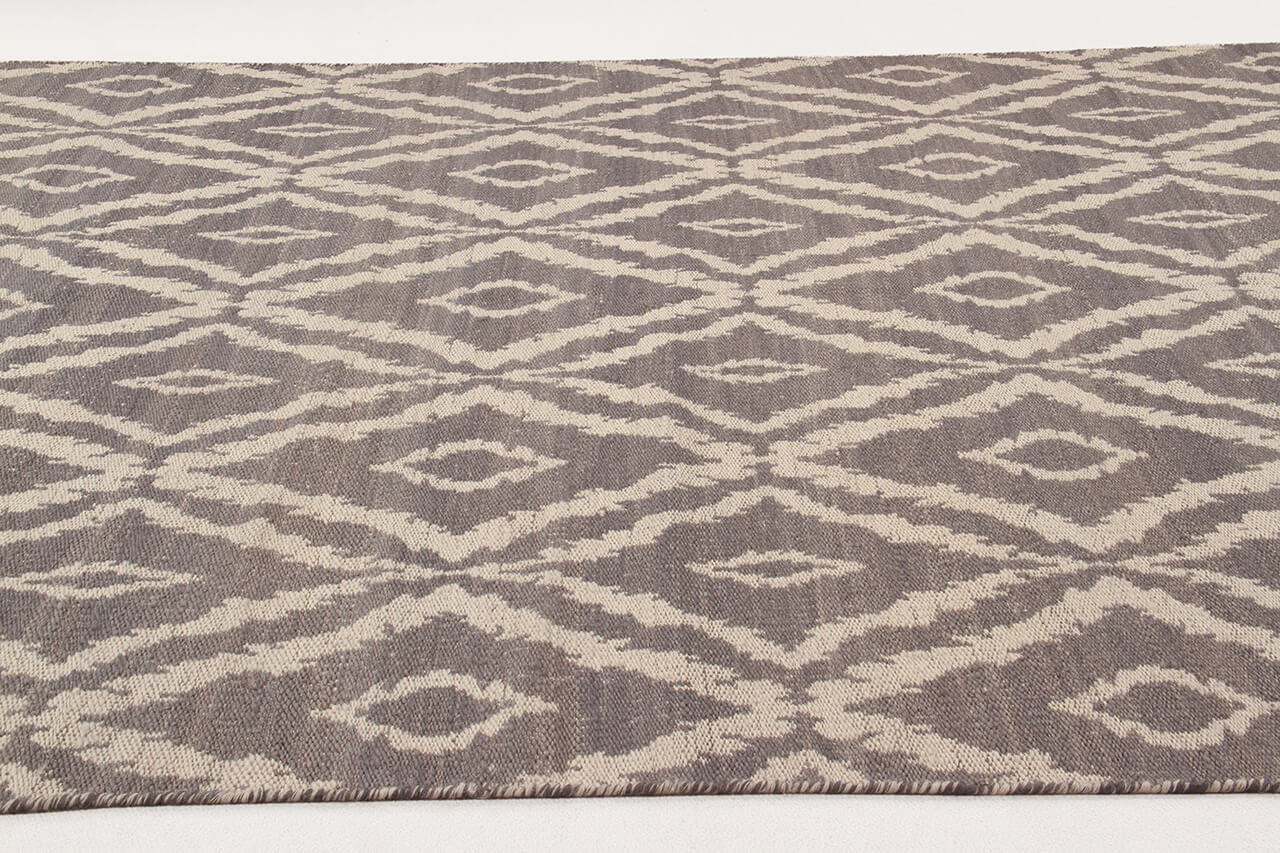 MALI GREY IVORY