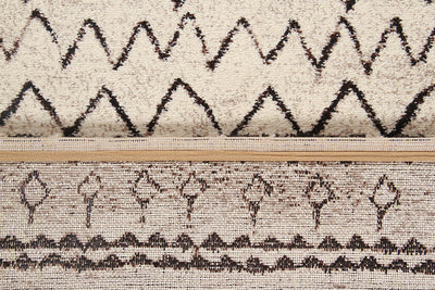 Tappeto Bianco Tribale Amira 4 - Antiscivolo - Ideale per Soggiorno e Camera da Letto - CarpetLiving