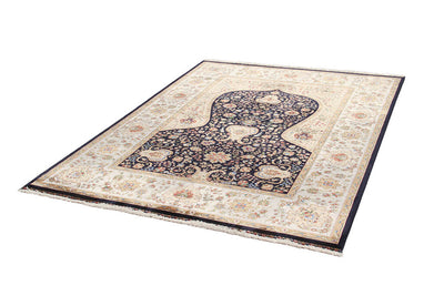 Tappeto Stile Orientale Qoum Shah - Effetto Seta - Disegno Classico - Blu Navy - CarpetLiving