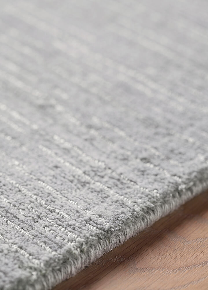 SHIVER GREY