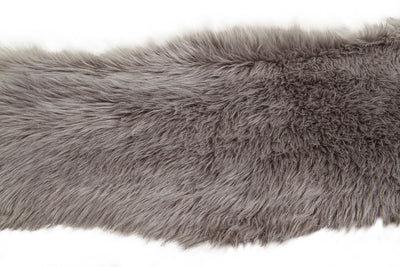 Eco Lambskin Grigio in Finta Pelliccia – Plaid, Tappeto o Coprisedia – Morbido, Elegante - CarpetLiving