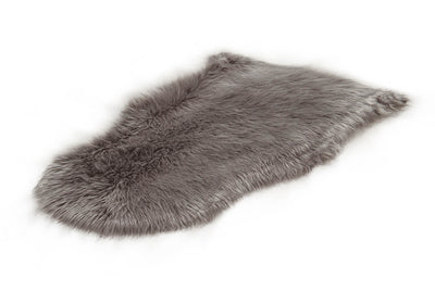Eco Lambskin Grigio in Finta Pelliccia – Plaid, Tappeto o Coprisedia – Morbido, Elegante - CarpetLiving