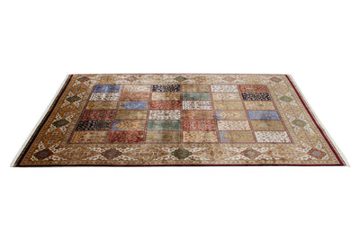 Tappeto Stile Orientale Qoum Shah - Effetto Seta - Disegno Classico - Multicolore - CarpetLiving
