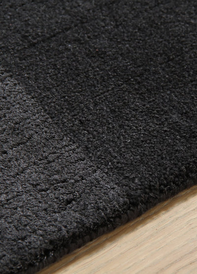WOOL &amp; SILK CAVIAR BLACK