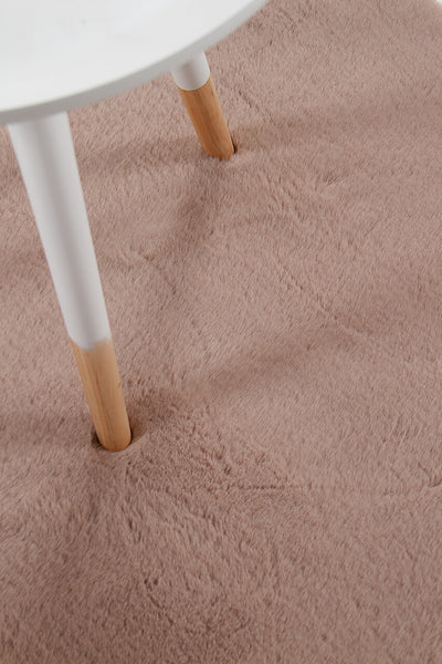 Tappeto effetto pelle Touch Dark Beige ultra morbido - CarpetLiving