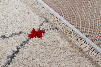 Tappeto stile berbero Tribe D Shaggy con dettagli colorati - CarpetLiving