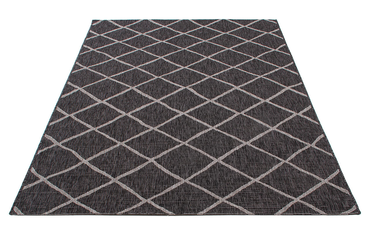 CROSS BLACK