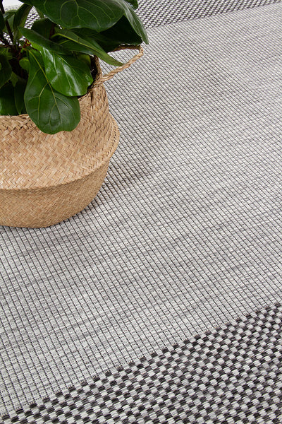 Tappeto da Esterno - FRAME GREY BLACK - Indoor/Outdoor - Grigio Nero | Ideale per Terrazze, Balconi, Patio, Verande - CarpetLiving
