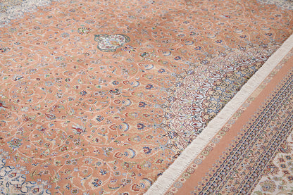 Tappeto Stile Orientale Qoum Shah - Effetto Seta - Disegno Classico - Rosa Rose