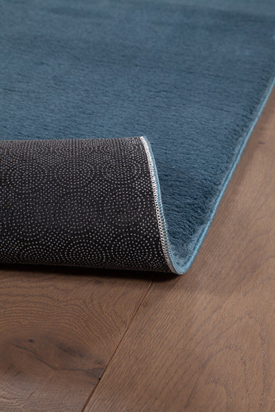 Tappeto Sky Blue Effetto Seta Blu Intenso | Tinta Unita - CarpetLiving
