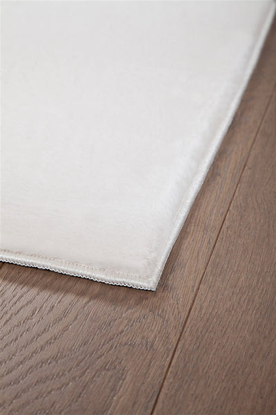 NEW TOUCH BEIGE - CarpetLiving