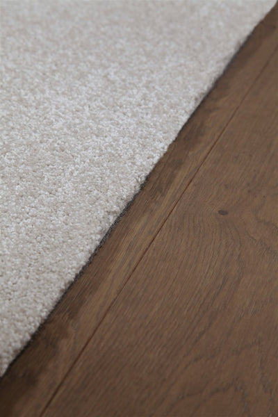 Tappeto Shaggy DEBBY Beige chiaro - Morbido e Resistente - Ideale per Soggiorno e Camera da Letto - CarpetLiving