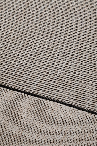 Tappeto da Esterno Premium - ARIA  - Indoor/Outdoor - Vaniglia Black | Ideale per Terrazze, Balconi, Patio, Verande - CarpetLiving