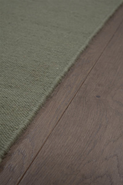 Tappeto Verde in Lana - Realizzato a Mano - Tinta Unita | Ideale per Soggiorno, Sala da Pranzo, Camera da Letto - CarpetLiving