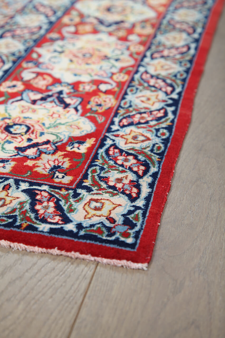 Authentic Antique Persian Isfahan Rug | Hand-Knotted 220x152cm