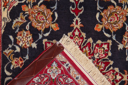 Persian Isfahan Silk & Wool Rug 107_70 cm