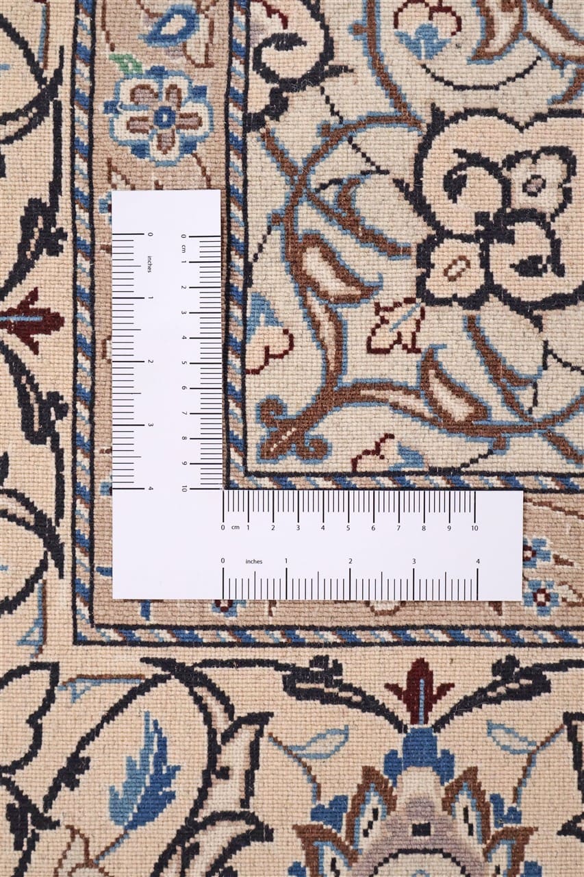 Fine Persian Nain Rug 9La 305_203 cm