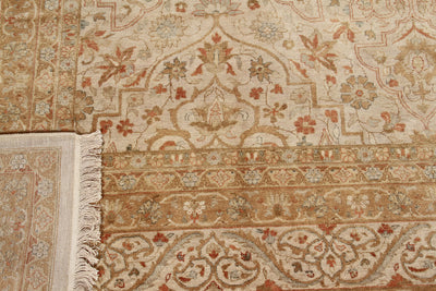 Handmade Fine Wool Classic Oriental Rug, 350x250cm