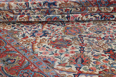 Authentic Antique Persian Isfahan Rug | Hand-Knotted 305x210cm