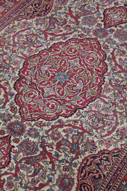 Authentic Antique Persian Isfahan Rug | Hand-Knotted 210x140cm