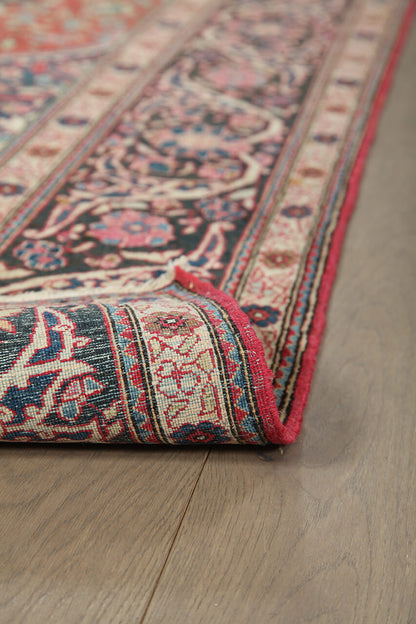 Authentic Antique Persian Isfahan Rug | Hand-Knotted 211x152cm