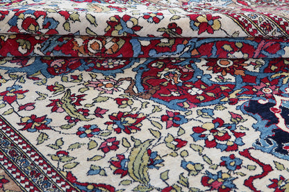 Authentic Antique Persian Isfahan Rug | Hand-Knotted 216x140cm
