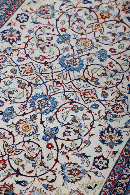Authentic Antique Persian Isfahan Rug | Hand-Knotted 166x109cm