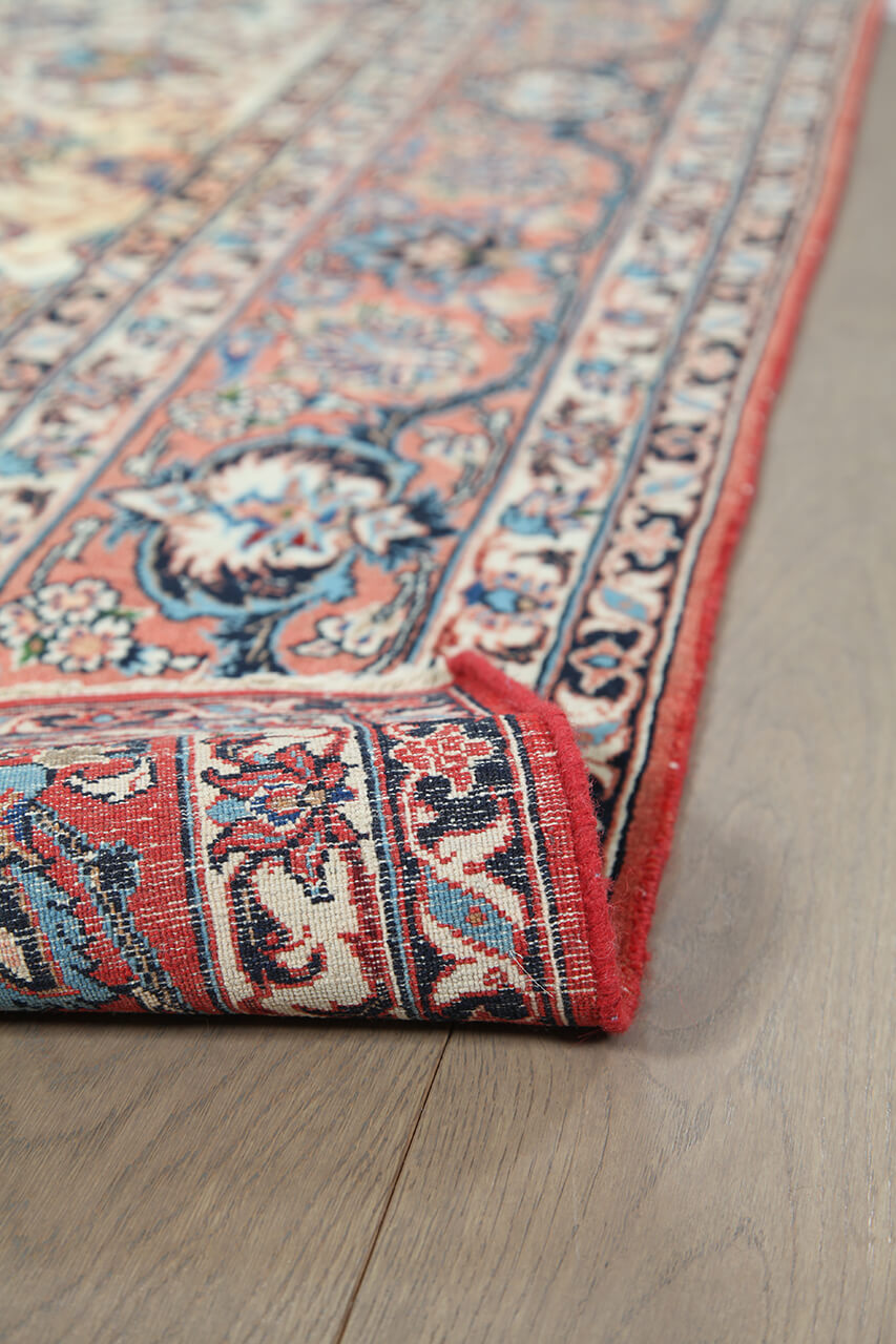 Authentic Antique Persian Isfahan Rug | Hand-Knotted 212x147cm