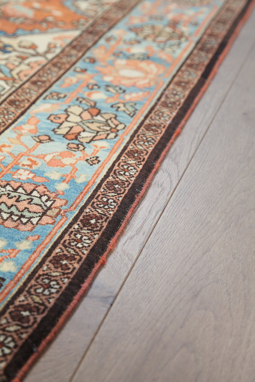 Authentic Antique Persian Farahan Rug | Hand-Knotted 204x130cm