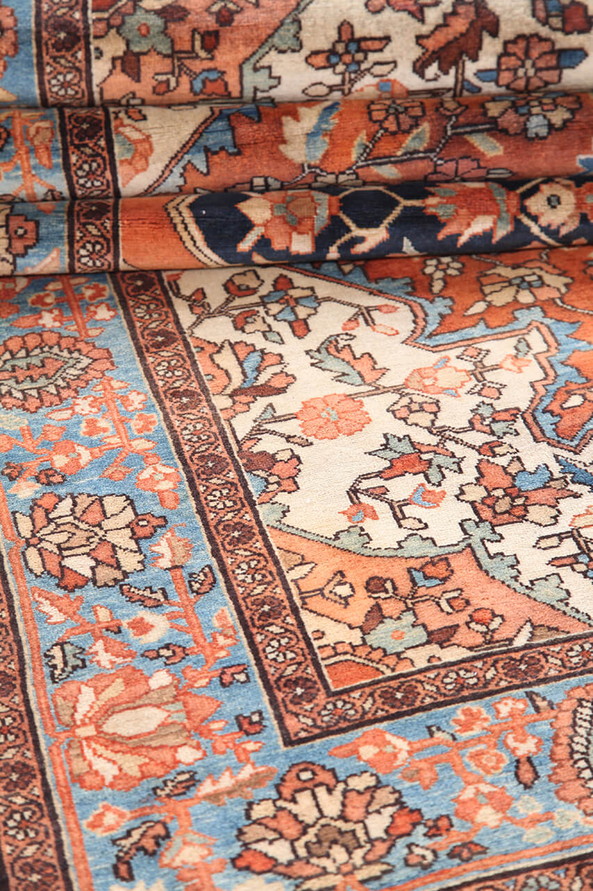 Authentic Antique Persian Farahan Rug | Hand-Knotted 204x130cm
