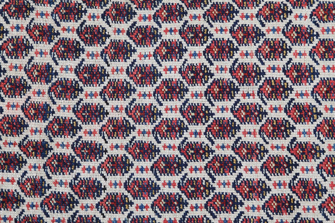 Authentic Antique Persian Farahan Rug | Hand-Knotted 200x120cm