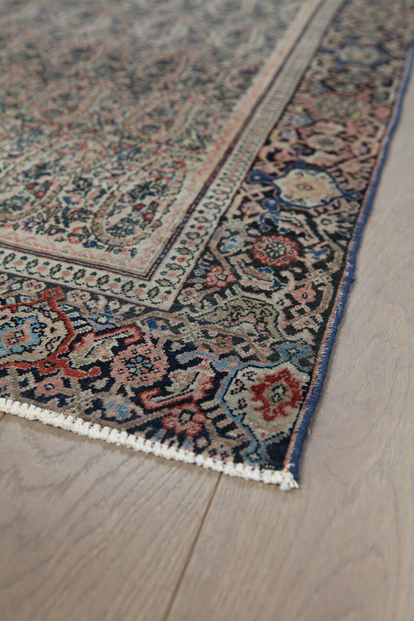 Authentic Antique Persian Farahan Rug | Hand-Knotted 198x124cm
