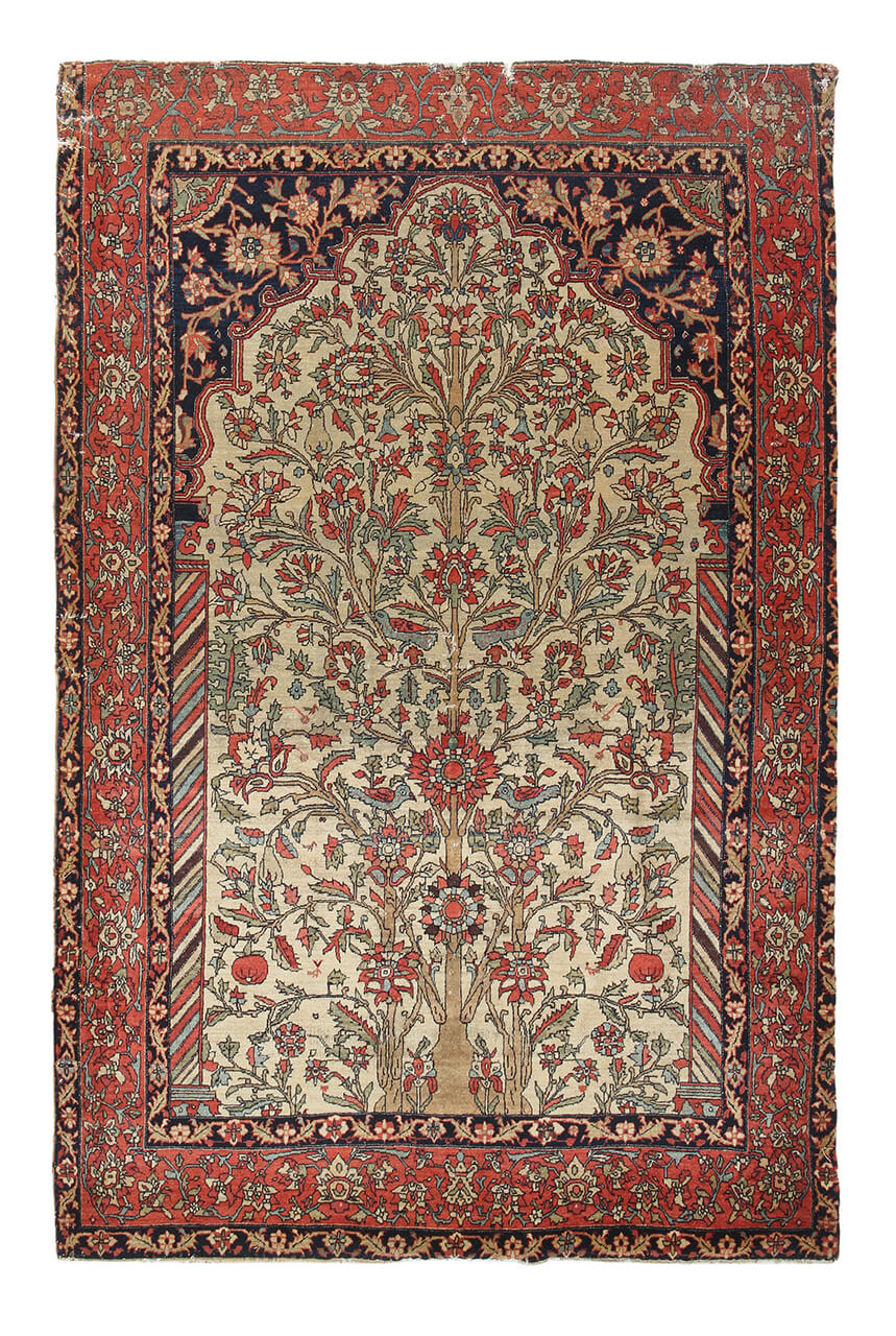 Authentic Antique Persian Isfahan Rug | Hand-Knotted 209x137cm