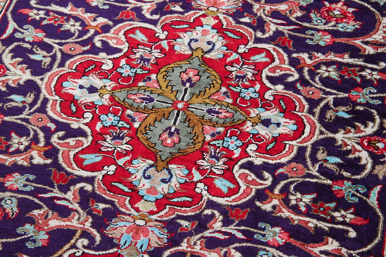 Persian Qum Silk Rug 71_51 cm