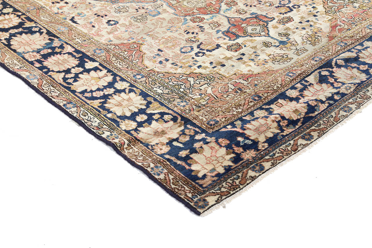 Authentic Antique Persian Isfahan Rug | Hand-Knotted 205x130cm