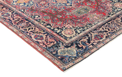 Authentic Antique Persian Isfahan Rug | Hand-Knotted 200x129cm