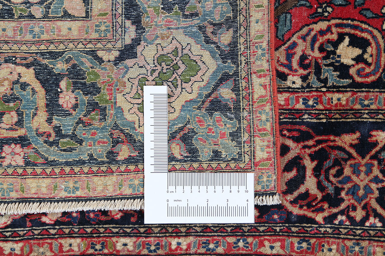 Authentic Antique Persian Isfahan Rug | Hand-Knotted 200x129cm