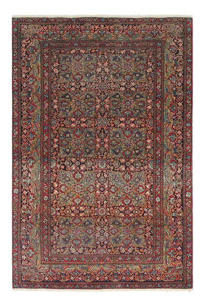 Authentic Antique Persian Isfahan Rug | Hand-Knotted 209x135cm