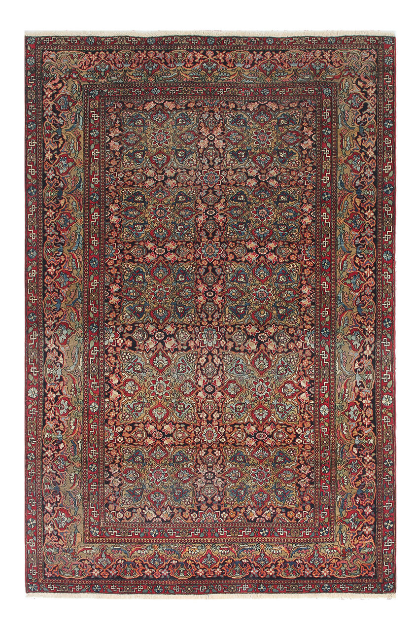 Authentic Antique Persian Isfahan Rug | Hand-Knotted 209x135cm