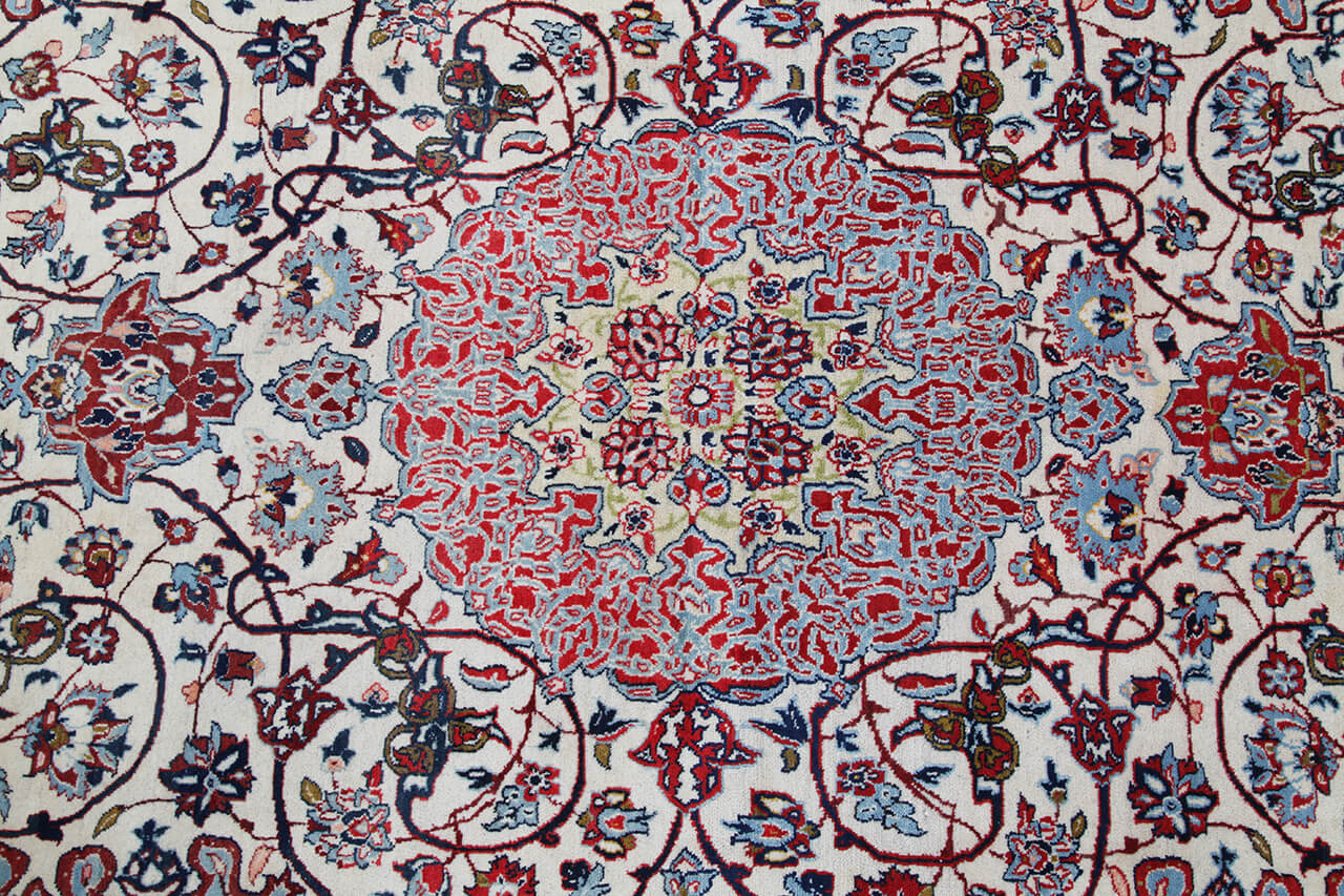 Persian Isfahan Silk & Wool Rug 225_149 cm