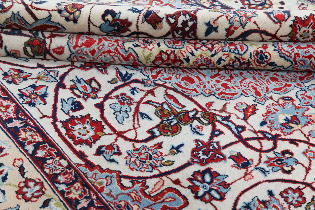 Persian Isfahan Silk & Wool Rug 225_149 cm