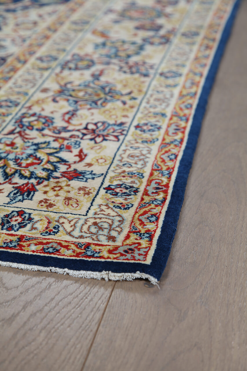 Authentic Antique Persian Isfahan Rug | Hand-Knotted 225x150cm