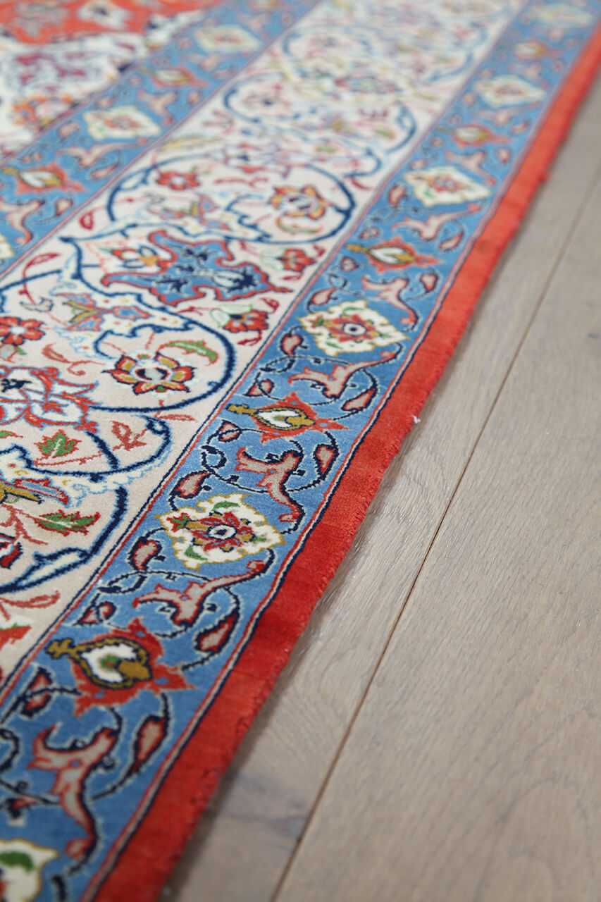 Authentic Antique Persian Isfahan Rug | Hand-Knotted 225x150cm