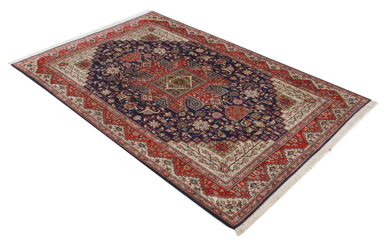 Persian Qum Silk Rug 204_138 cm